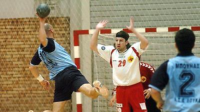 Θρίαμβοι για Δούκα, Πανελλήνιο