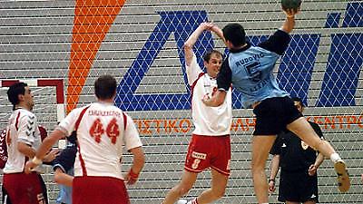 Νικηφόρα συνέχισαν τα φαβορί