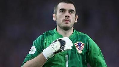 Στα χνάρια του Γκέκα ο Ντρόμπνι…