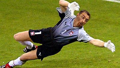 Ντούντεκ: «Ο Μπενίτεθ με έχει για σκλάβο»