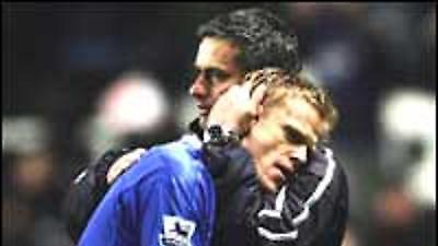 Μουρίνιο:  «Έχω μιλήσει με Νταφ»