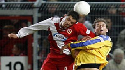 Bundesliga: Βύθισε κι άλλο την Κότμπους η Ντούισμπουργκ