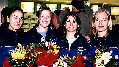 Ακάθεκτη η Εθνική πινγκ πονγκ γυναικών