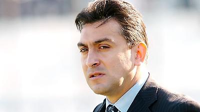 «Ντούμι» κι... επισήμως