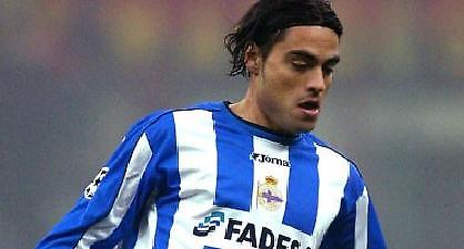 Στο «σφυρί» βγάζει η Λα Κορούνια τον Ντούσερ