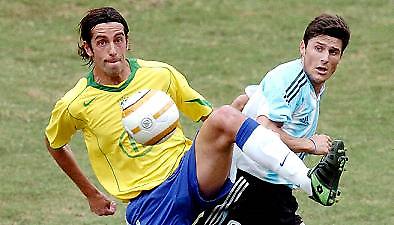 Ιταλικές «σειρήνες» για Εντού