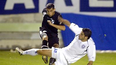 «Άχρωμα» εγκαίνια