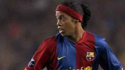 Ροναλντίνιο: «Για πολλά χρόνια στη ‘Μπάρτσα’»