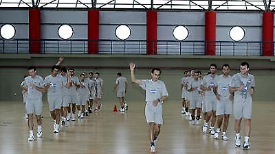 Η «πρώτη» με Λεώνη