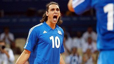 Απέναντι στη «παλιά» του αγάπη