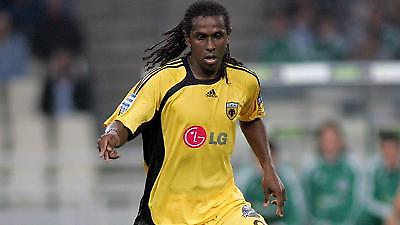 Θέλει να μείνει ο Έμερσον