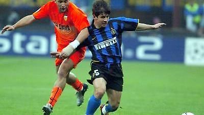 Εμρέ:''Έπρεπε να προτιμήσω τη Μίλαν!''