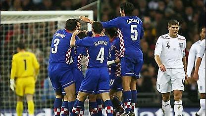 Αυτοκτονία για Αγγλία, στα τελικά η Ρωσία