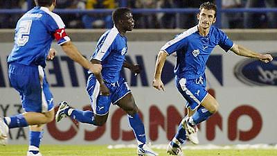 ΑΙΓΑΛΕΩ:Έξω Εντουσέι μέσα Όμο