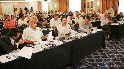 Στο ''λιμάνι'' στέλνουν τον Κονέ