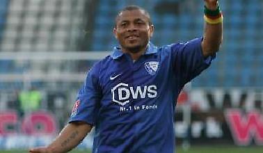 Επαλέ: «Δεν φεύγω από την Μπόχουμ»