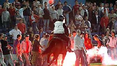 Όταν η μπάλα συναντά την πολιτική