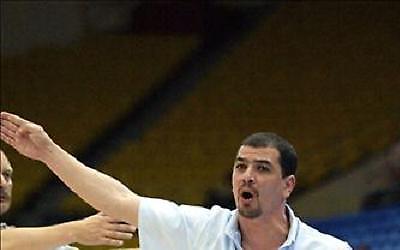 Ερνάντεθ: «Έχουμε πειθαρχία»