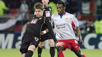 Εσιέν:''Δεν αξίζω τόσα χρήματα''