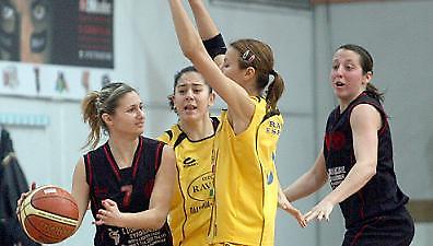 Α1 Γυναικών: Συνεχίζουν ακάθεκτες…