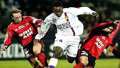 Εσιέν: «Με θέλουν Ρεάλ και Αρσεναλ»