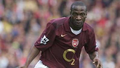 Συζητά με Γουέστ Χαμ ο Λαουρέν