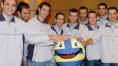 Οι «12» εκλεκτοί του Χαριτωνίδη