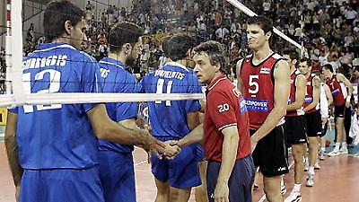 Στη Γλυφάδα η Εθνική