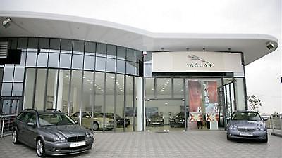 Εκθεση Jaguar και στη Λάρισα