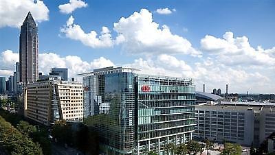 74. εκατ. ευρώ το κέντρο Kia στη Γερμανία