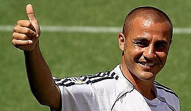 Καναβάρο: «Θέλω να κλείσω την καριέρα μου στη Νάπολι»