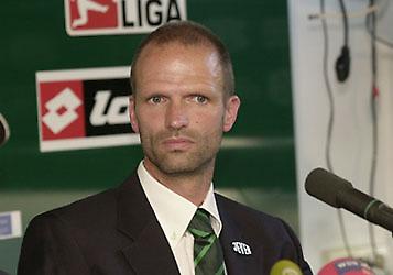 Ο Φαχ στον πάγκο της Βόλφσμπουργκ