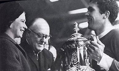 «Ο κόσμος άλλαξε, αλλάξαν οι καιροί»