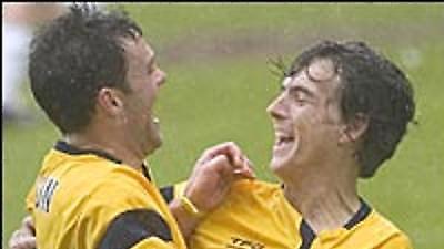 Scottish Premier: Σαρωτική η Φόλκερκ