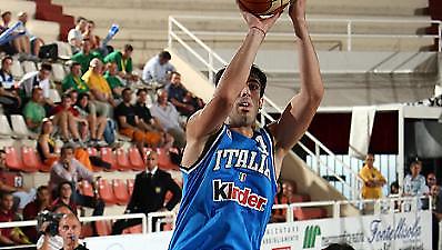 «Έκλεισε» Φαντόνι η Μπενετόν