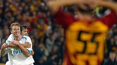 Νίκησε και... προκρίθηκε