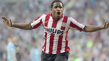 Eredivisie: Με υπογραφή Φαρφάν