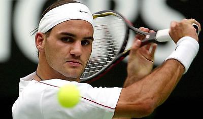 Δυσκολεύτηκε, αλλά προκρίθηκε ο Φέντερερ