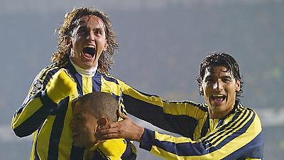 Πρωταθλήτρια η Φενερμπαχτσέ