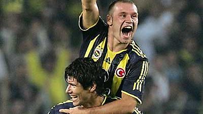 Απόλυτη κυρίαρχος η Φενέρ