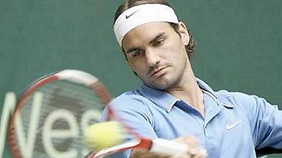 Νίκες για Φέντερερ και Μορεσμό