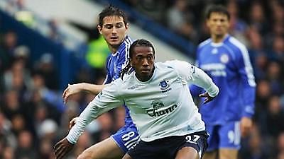 Επιστρέφει στην Έβερτον ο Μανουέλ Φερνάντες