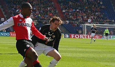 «Δεν αντέχεται το μεσημέρι», λένε στη Φέγενορντ