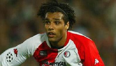 Eredivisie: Νίκη… play-offs για Φέγενορντ