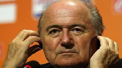 Προσοχή στην Premier League ζήτησε ο Μπλάτερ…