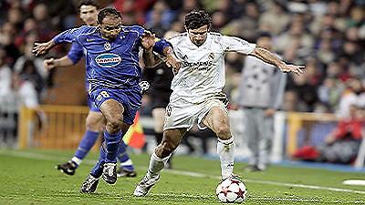 Φίγκο: «Θέλω να παίζω ποδόσφαιρο»