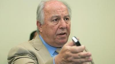 Αλλάζει γνώμη ο Φιλίππου;