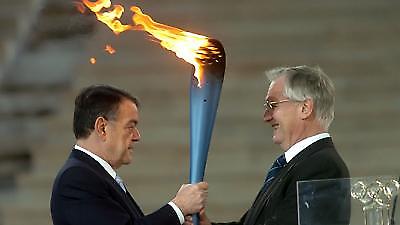 «Καίει» στην Ρώμη η φλόγα