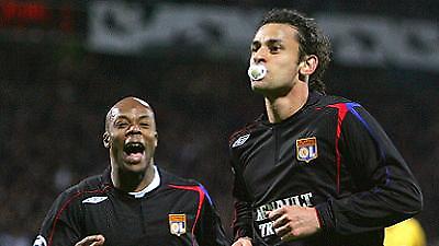 «Τριάρα» με τη σέντρα