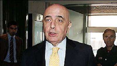 Γκαλιάνι: «Η Μίλαν κηρύσσει πόλεμο στη Ρεάλ»